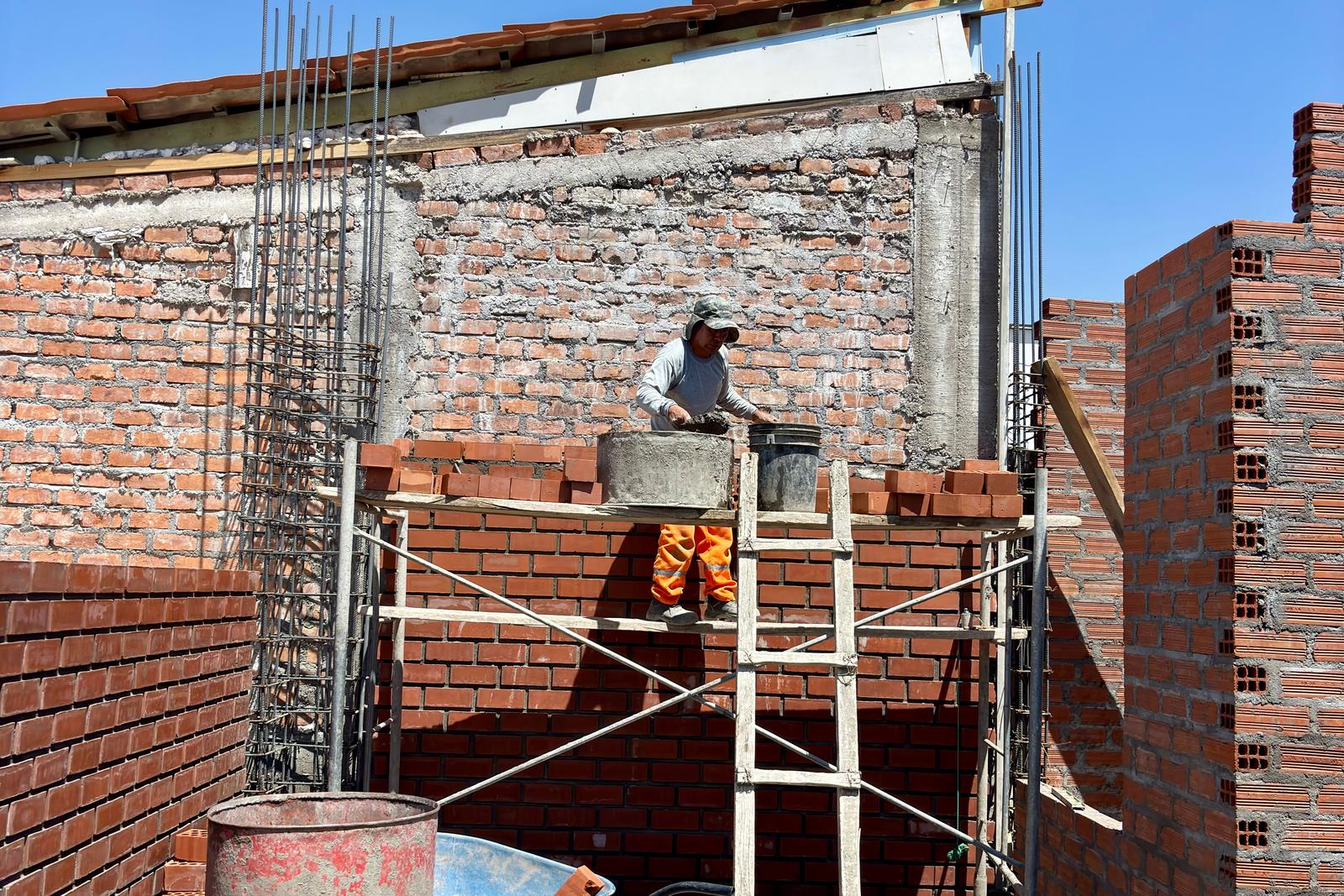 Chantier de construction, extension de bâtiment